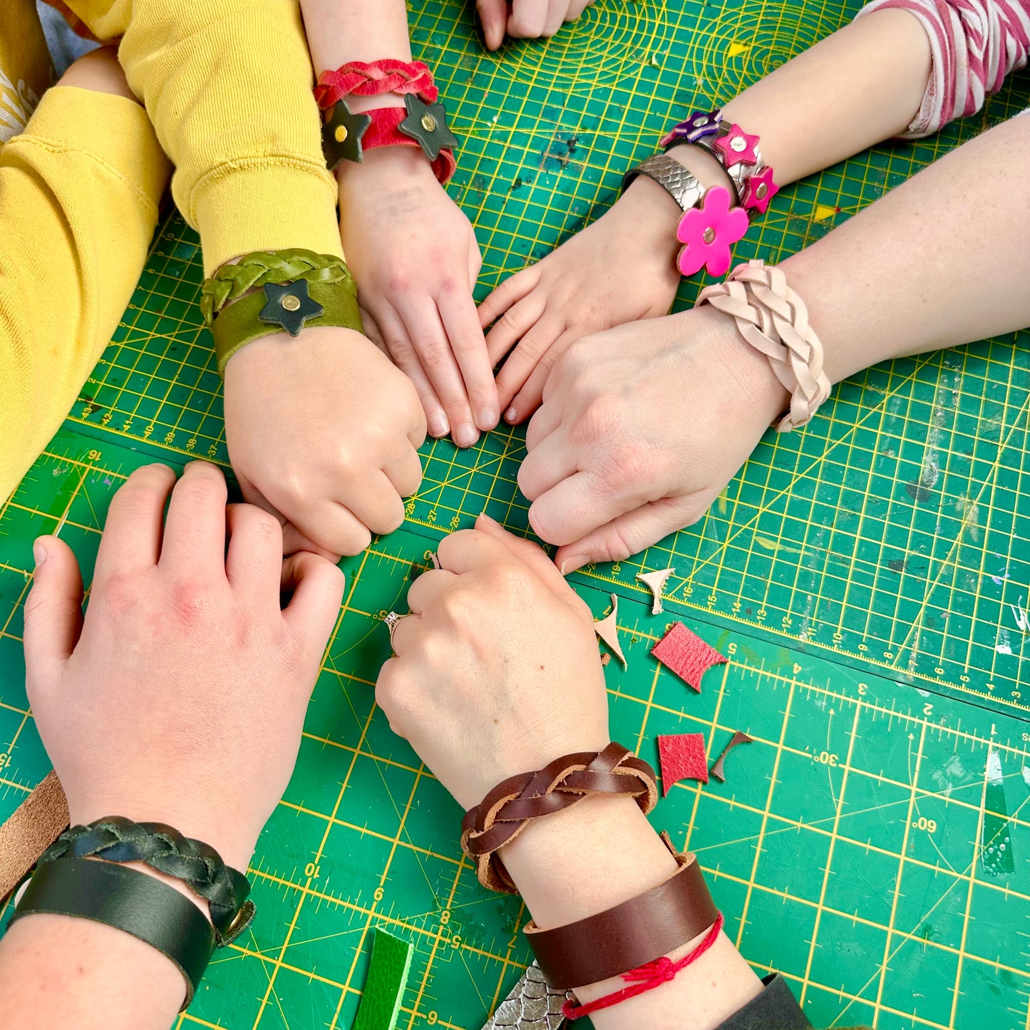 Group bracelet workshop - 1.5 hours (up to 4 people)