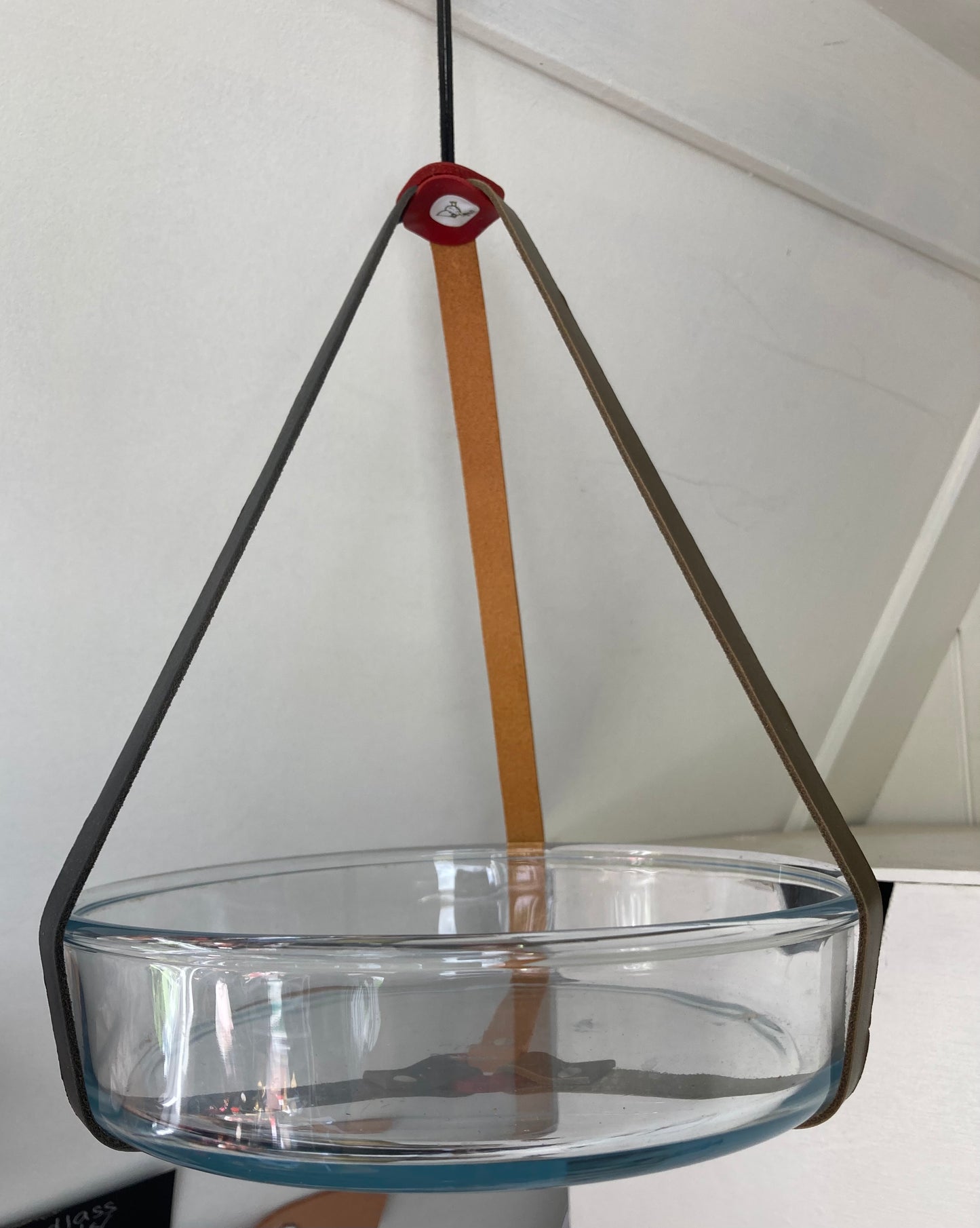 Clear plate suspended in pot hanger by craftybird 