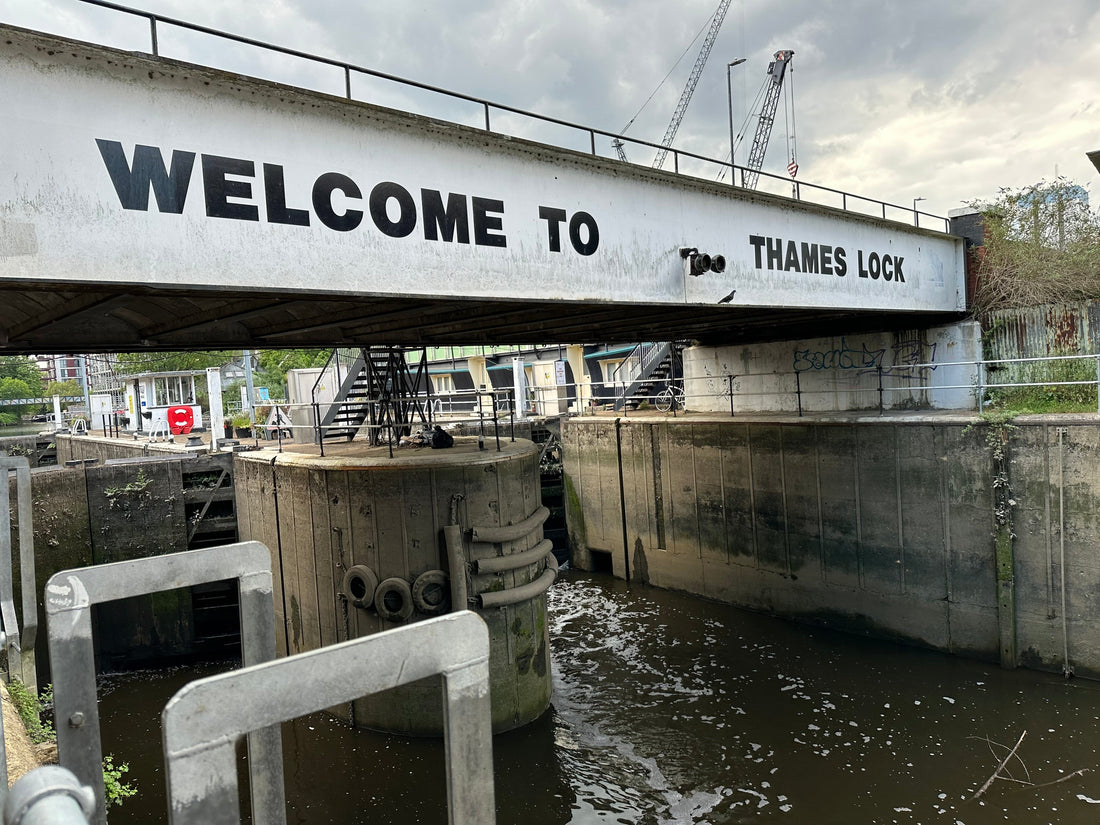 Photograph of the entrance to the tidal lock at Brentford