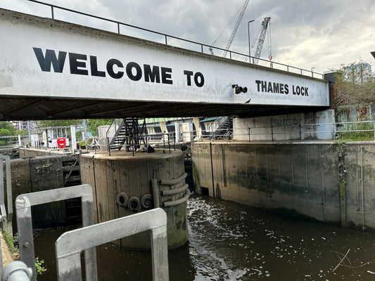 Photograph of the entrance to the tidal lock at Brentford